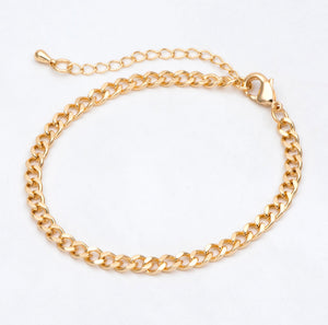 Sal Bracelet - Gold Curb Chain Bracelet